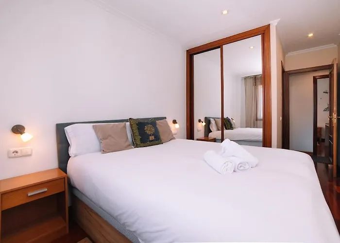 Apartment Clasico Y Luminoso En By *